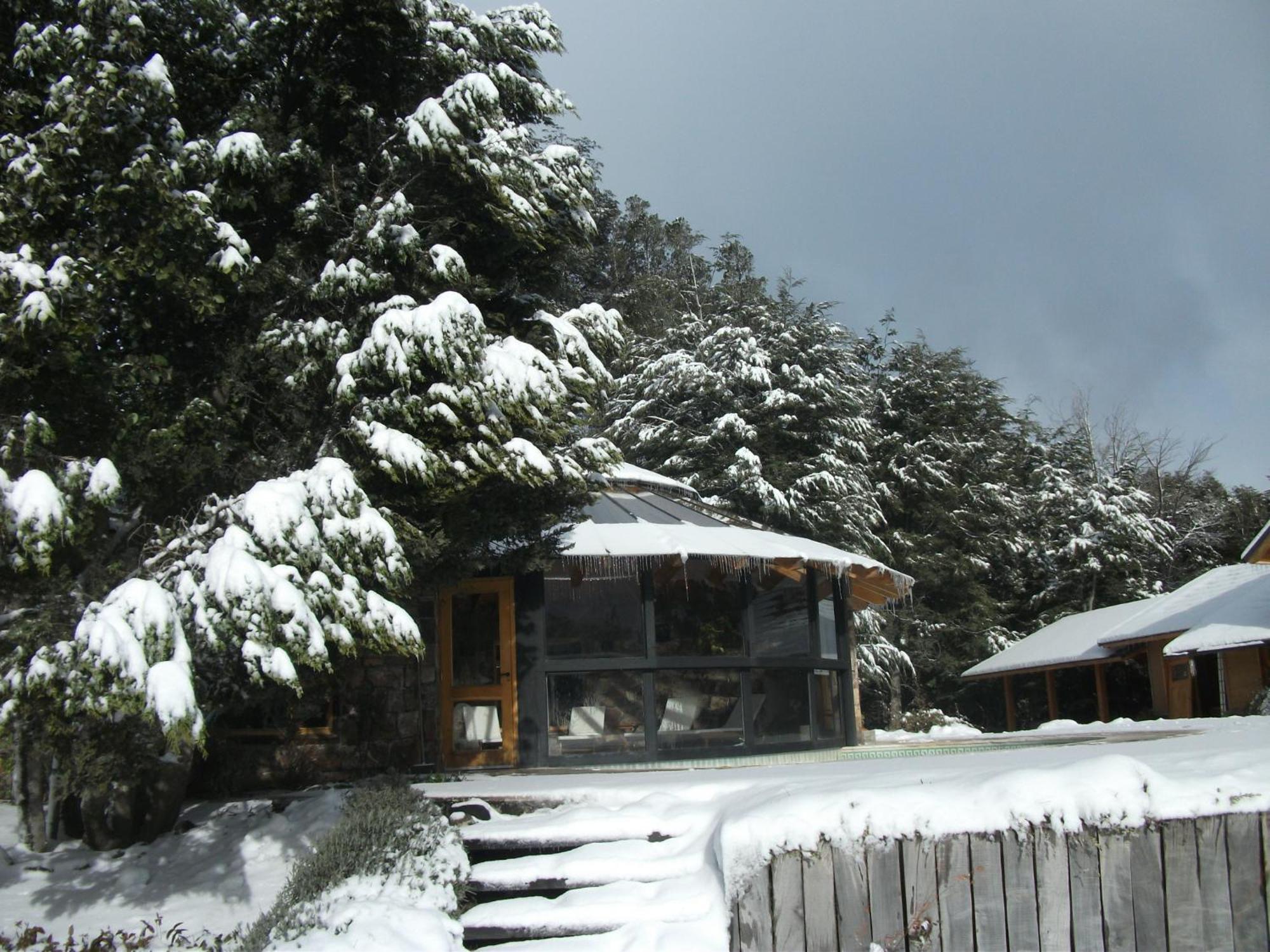 Hotel Antuquelen Villa La Angostura Exterior foto
